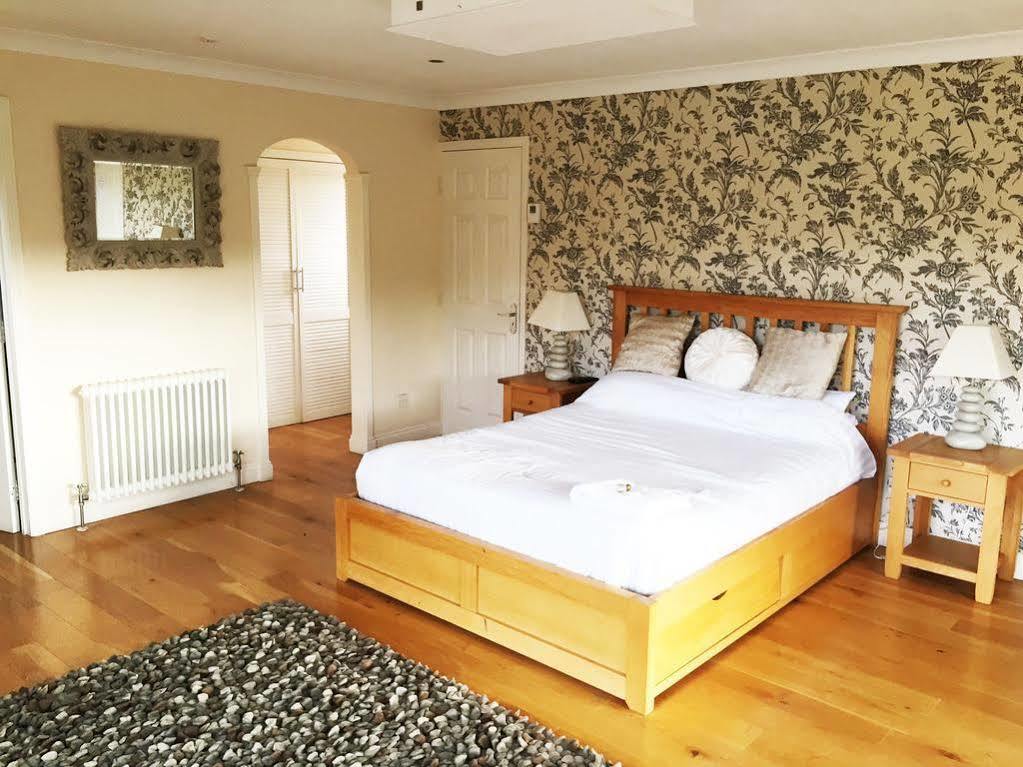 The Riverside Inn Saltford Dış mekan fotoğraf